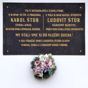 Modra, memortabulo pri la fratoj Štúr, 2