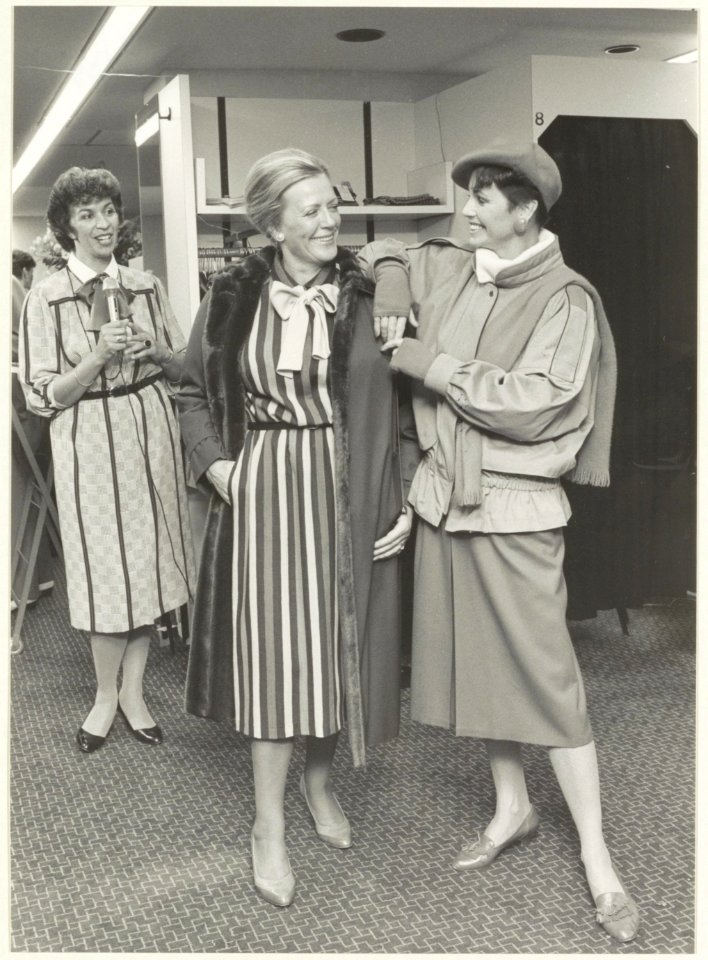 Modeshow Vastenhoven. Ostadestraat 4. NL-HlmNHA 54025913