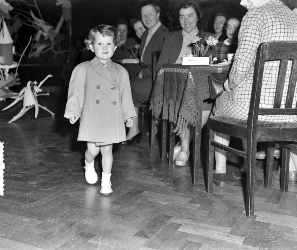 Modeshow Groningen (kinderen), Bestanddeelnr 905-0027
