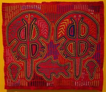 Mola (blouse panel), Cuna (Kuna) Indians, Honolulu Museum of Art, 3739.1