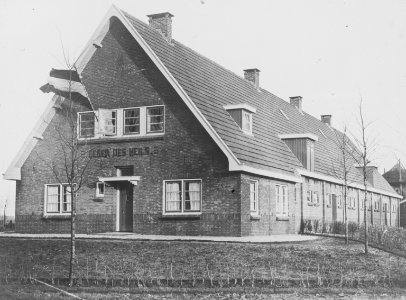Moderne landbouwgebouwen, woningen, Bestanddeelnr 194-0555