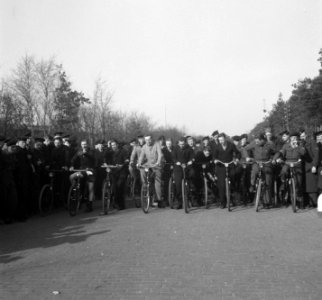 MOK Hilversum 5 jaar diverse sportfeesten 66 film, Bestanddeelnr 904-4637