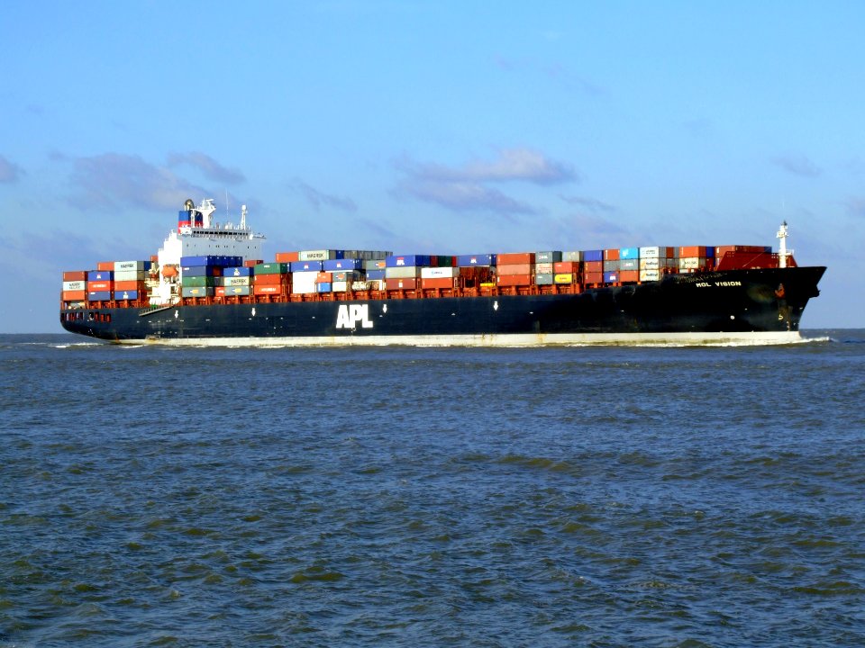 Mol Vision p1e approaching Port of Rotterdam, Holland 25-Jan-2007