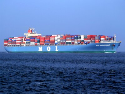 Mol paramount p1 approaching Port of Rotterdam, Holland 16-Jan-2005