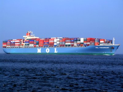 Mol paramount p2 approaching Port of Rotterdam, Holland 16-Jan-2005