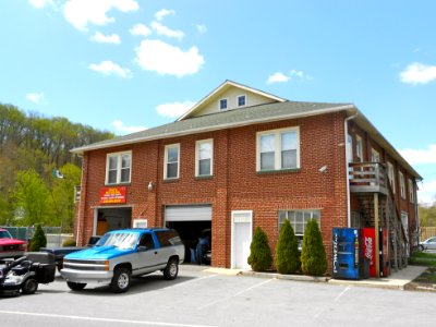 Modena PA garage