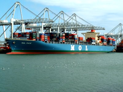 Mol Pace, at the Amazone harbour, Port of Rotterdam, Holland 17-Apr-2006