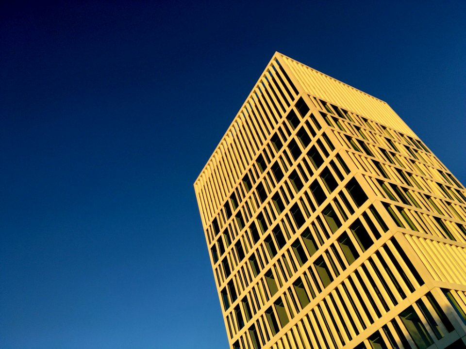 Modern Architecture (199474067)