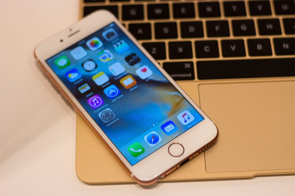 Macbook 12 macbook gold brown apple