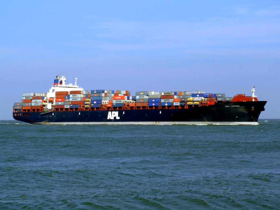 Mol Vision p05 approaching Port of Rotterdam, Holland 19-Apr-2007