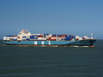 MOL Endurance - IMO 9261736, pic7