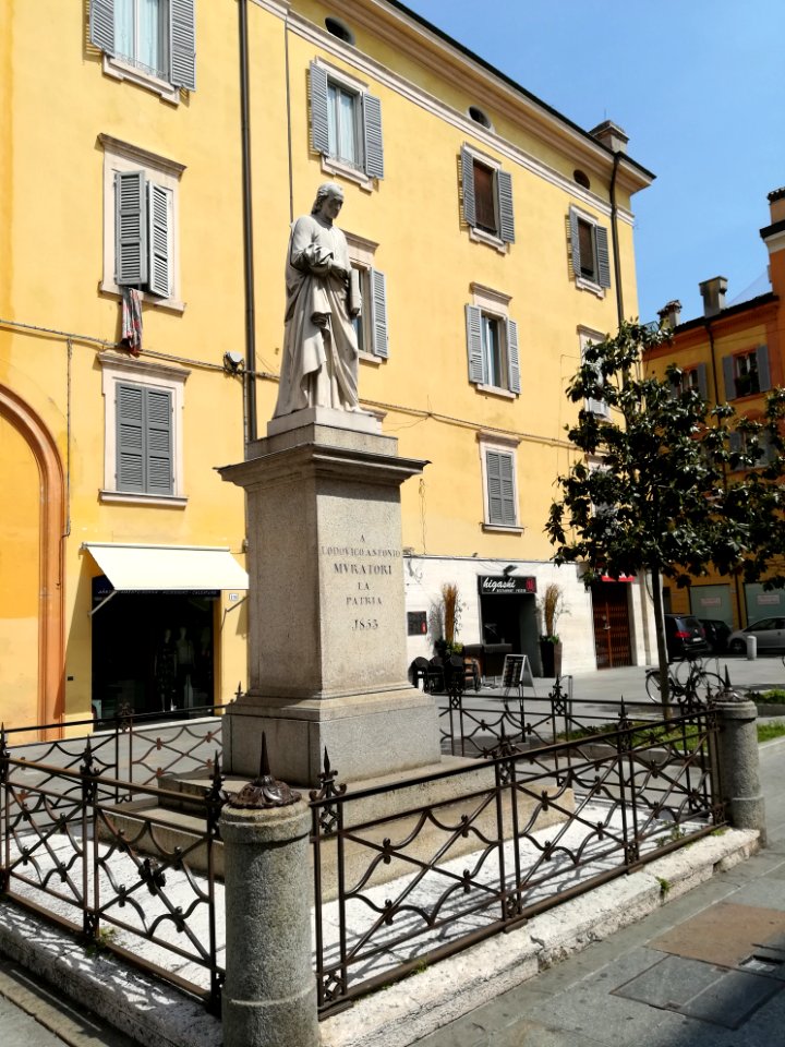 Modena 01