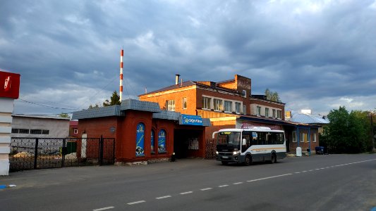 Moscow Oblast Kashira ulitsa Maksima Gor'kogo 4 IMG 20190509 192551 1