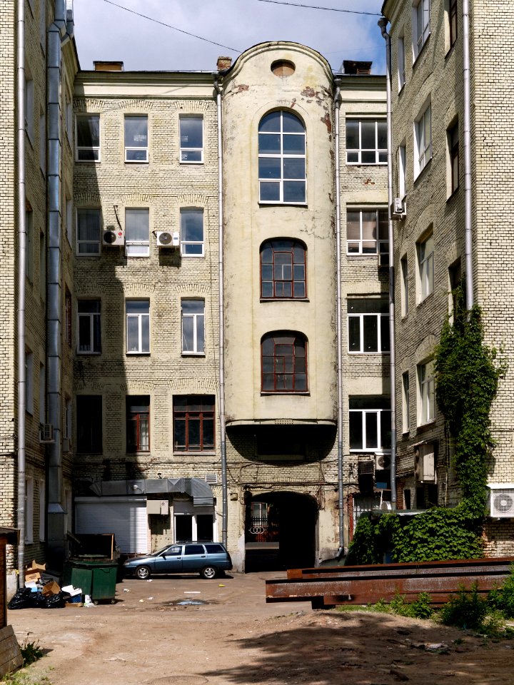 Moscow, Myasnitskaya Street 38с1 back 2008.06.08 02