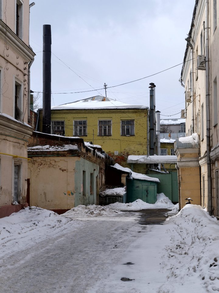 Moscow, Pyatnitskaya 16C13 Mar 2011 01
