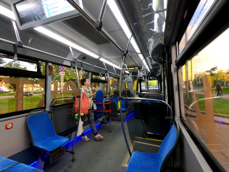 Moscow bus 430260 LiAZ-6274 2019-07 interior 2