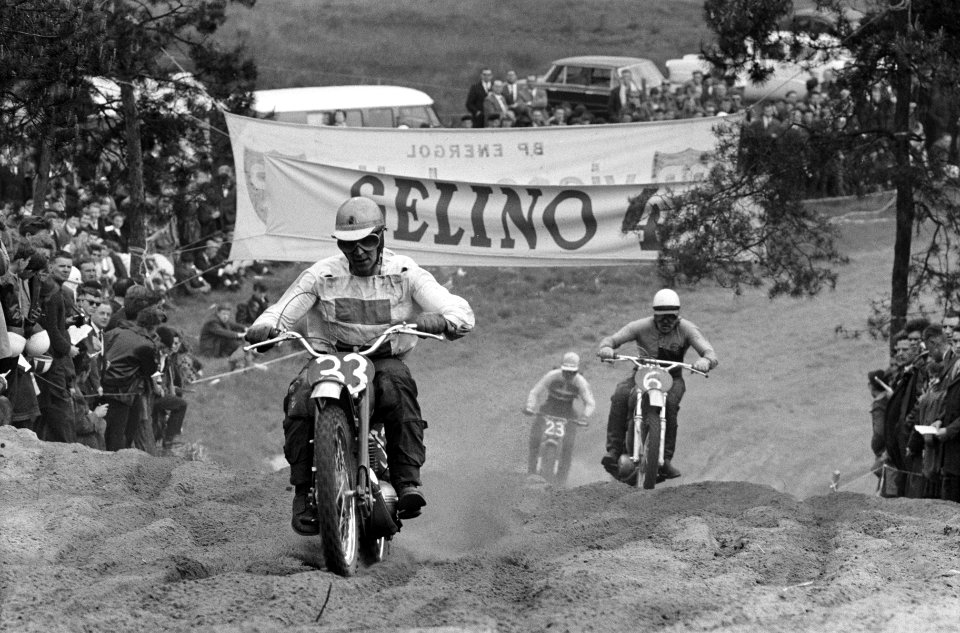 Motorcross 1962 De Zandberg te Bergharen, Bestanddeelnr 913-9877