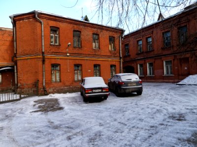 Moscow, Sadovnicheskaya 61C3 Jan 2009 03