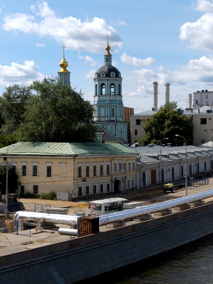 Moscow, Raushskaya 26..16 Aug 2009 06