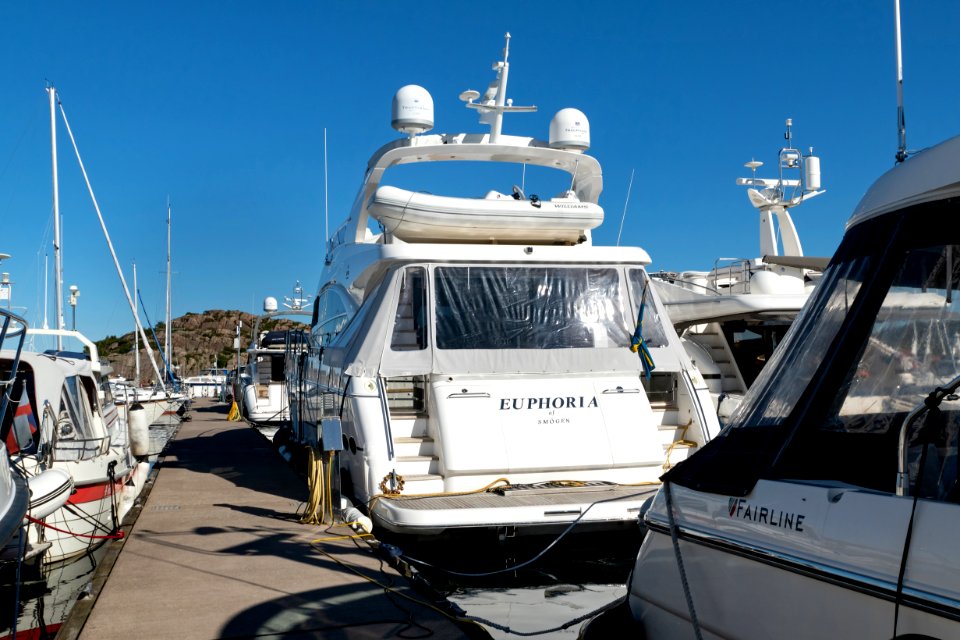 Motorboats in Malmön marina 10