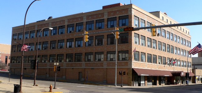 Motor Mart (Sioux City) from NW 1