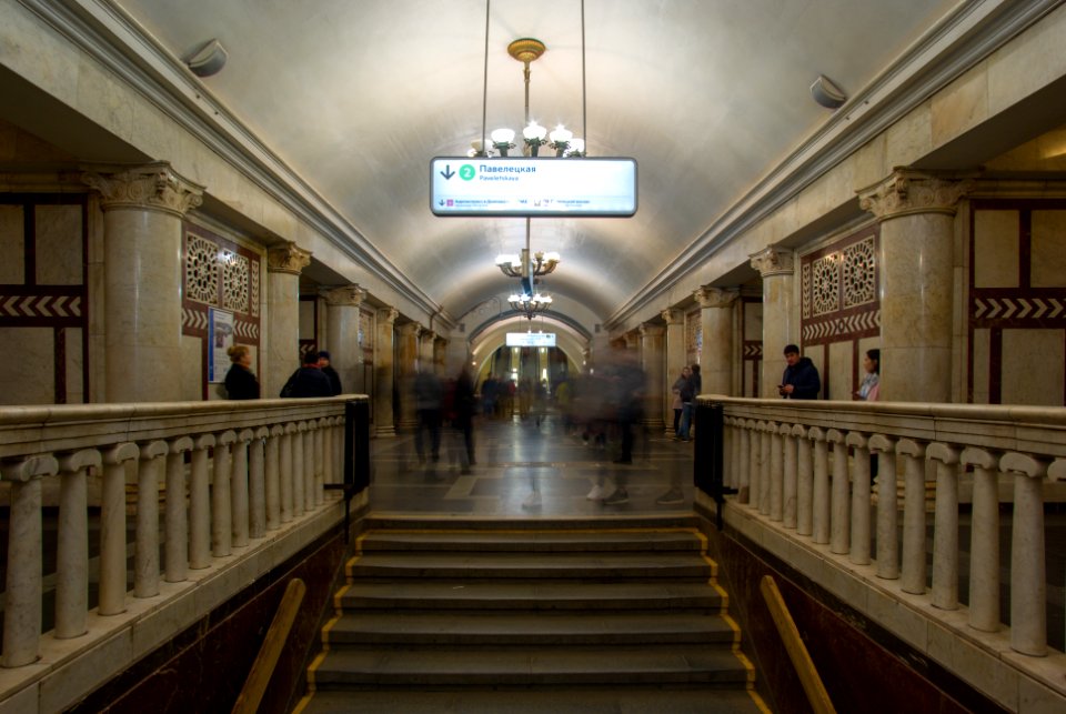 Moscow metro Paveletskaya Koltsevaya 201904 2