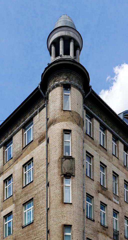 Moscow, Znamenka 8-13, May 2021 09