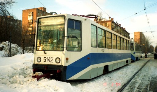 Moscow tram 5142 2004-02 71-608K Novogireyevo tram stop