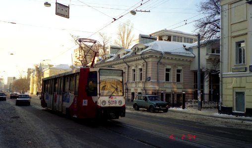 Moscow tram 5019 2004-03 71-609K Baumanskaya