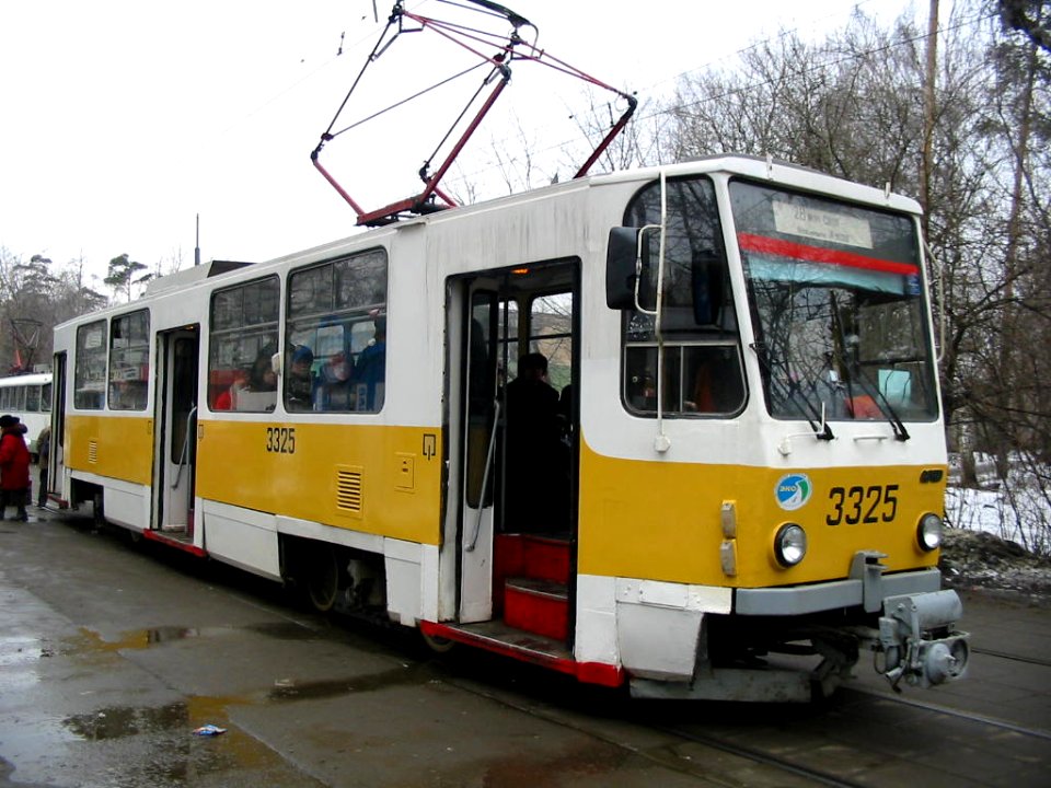 Moscow tram Tatra T7B5SU 3325 20030404 1 улица Академика Курчатова