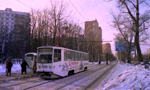 Moscow tram 4205 2004-02 71-608KM