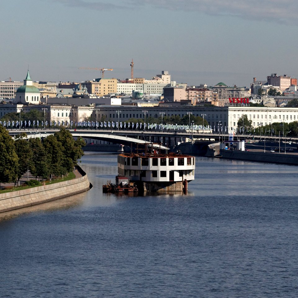 Moscow, view north-west from Bolshoy Krasnokholmsky bridge, July 2012 02