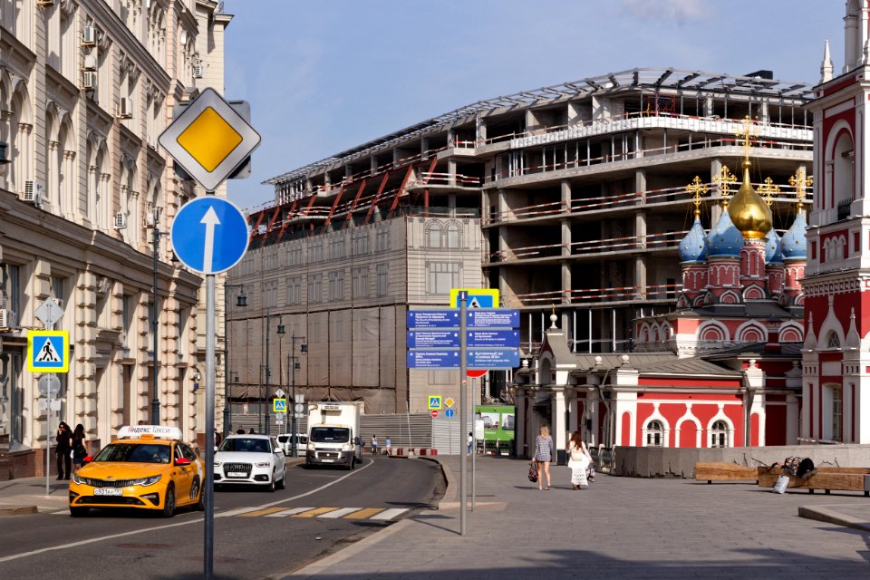 Moscow, Varvarka 14 construction, May 2021 02