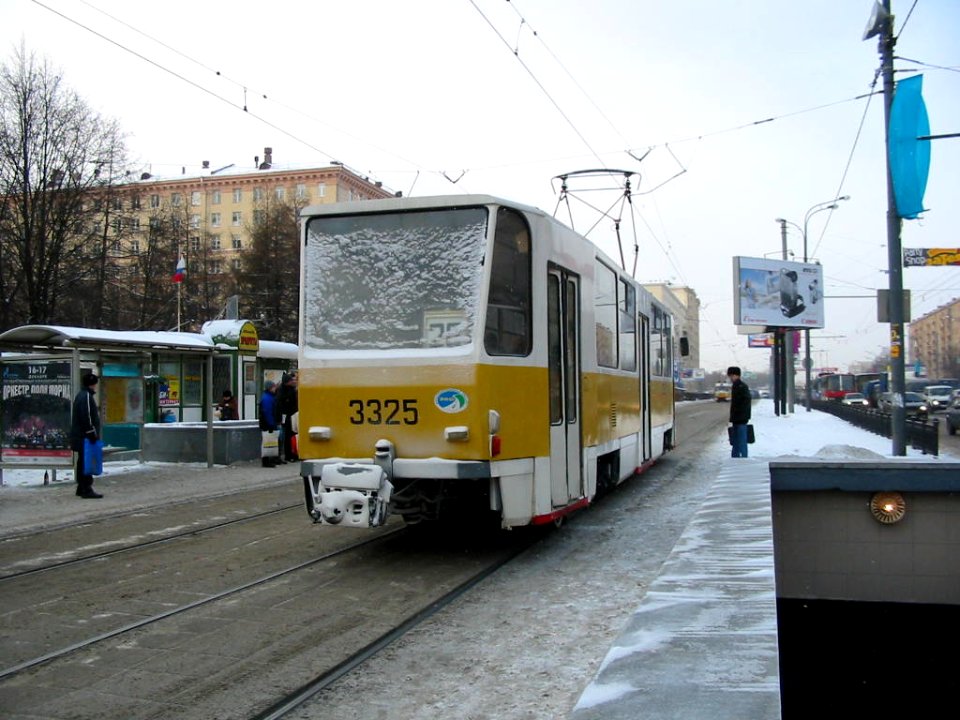 Moscow tram Tatra T7B5SU 3325 20021225 03 Волоколамское шоссе (дублёр)