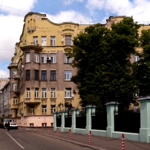 Moscow, Ogorodnaya Sloboda 1 2008.06.08 03