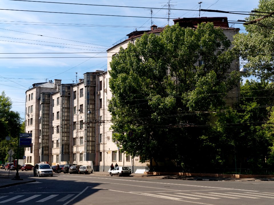 Moscow, Novoryazanskaya Street 31-7 2008.06.08 01