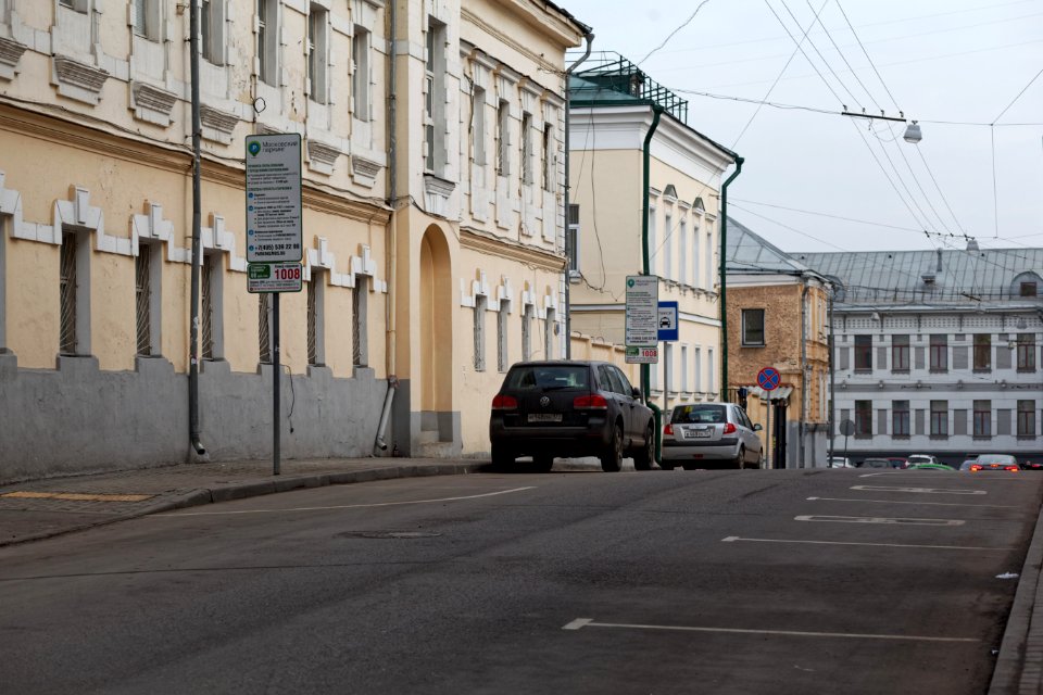 Moscow, Petropavlovsky Lane, Mar 2014 06