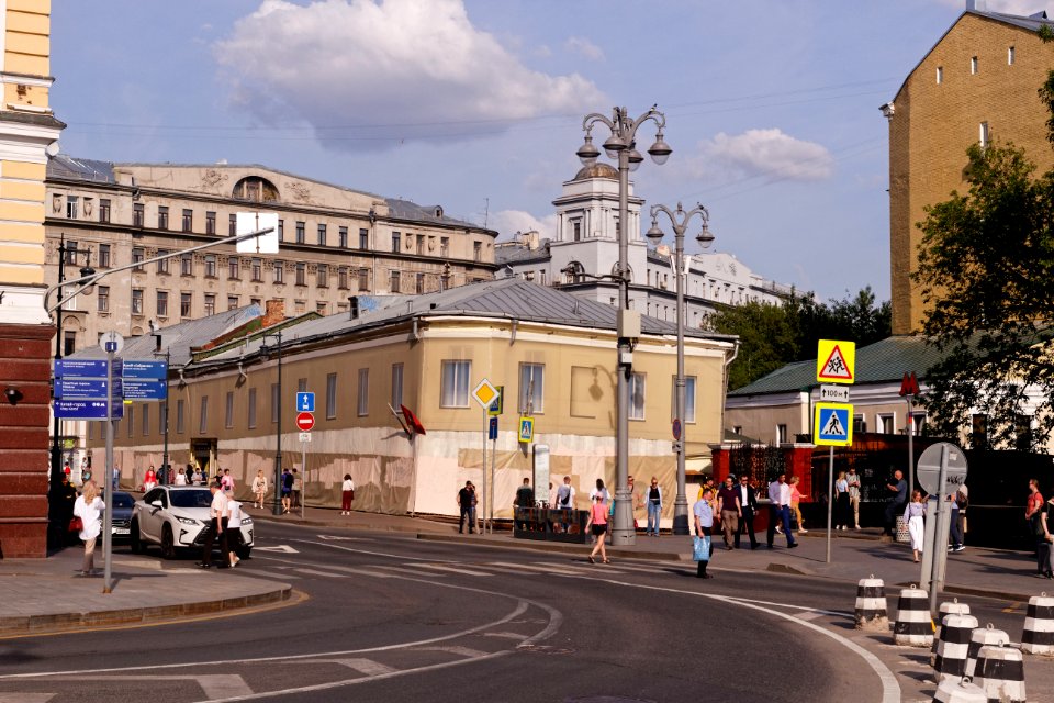 Moscow, Solyansky Proezd, May 2021 01