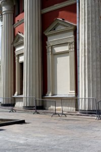 Moscow, vestibule of Krasnopresnenskaya, exterior detail 04