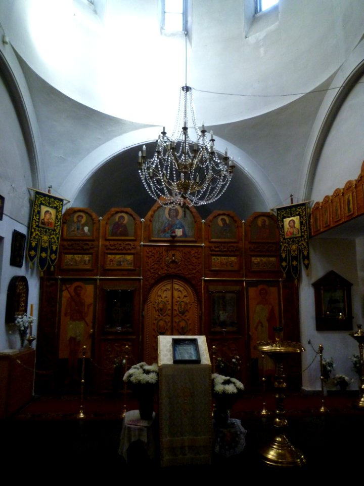 Moscow, St.Demetrios in Devichye Pole inside center