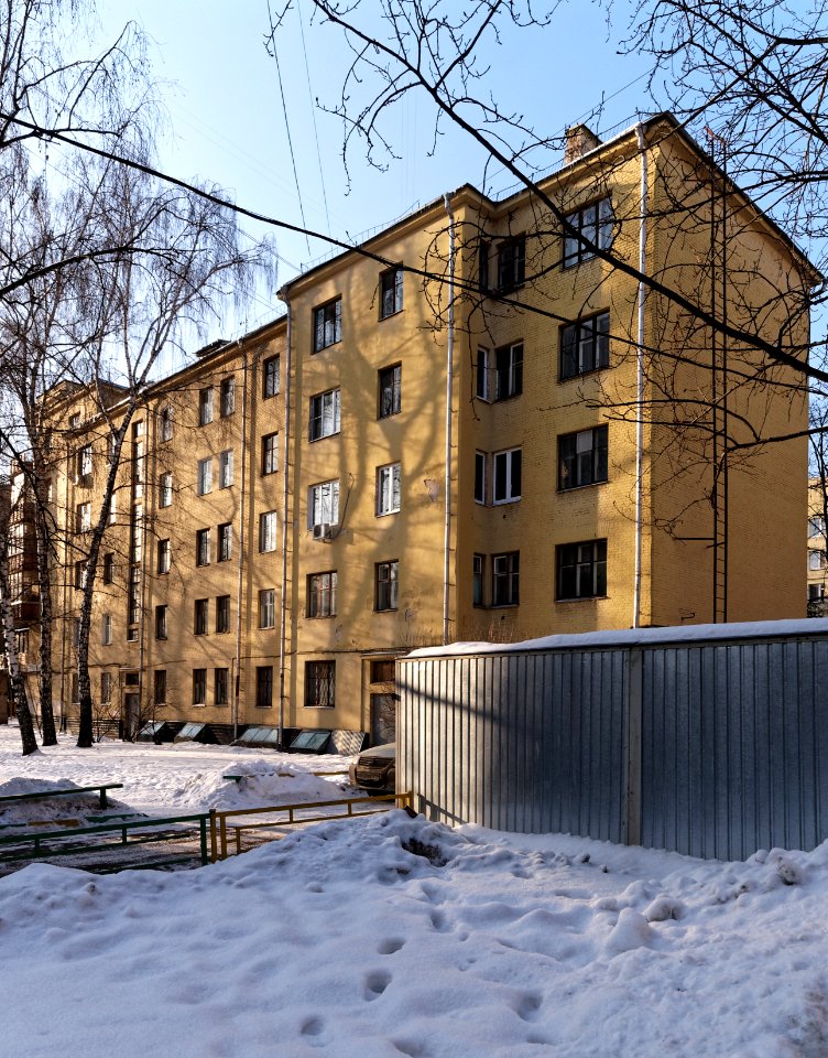Moscow, Serpukhovsky Val 24K1 east 02