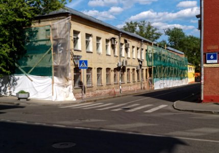 Moscow, Suvorovskaya 8 (1st Suvorovsky) July 2009 02