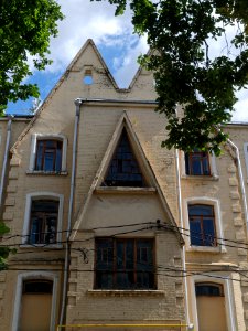 Moscow, Sad-Sukharevskaya 10 west side Aug 2009 06