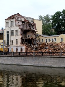 Moscow, Sadovnicheskaya Embankment 77 demolition 21-06-2009 32