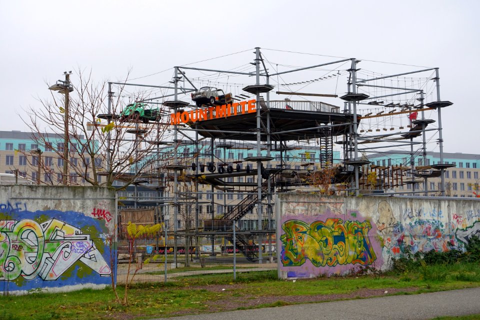 Mount Mitte - Berlin, Germany - DSC09814