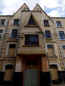 Moscow, Sad-Sukharevskaya 10 west side Aug 2009 03