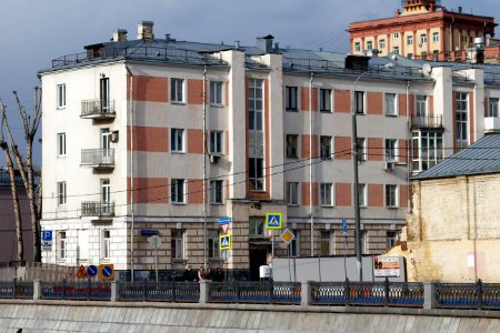 Moscow, Sadovnicheskaya Street 58, March 2020 01