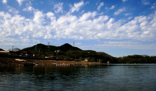 Mount Owarifujij from Iruka Pond 2010-02-27