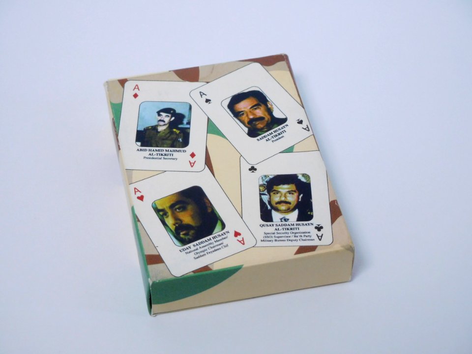 Most-wanted Iraqi playing cards 01