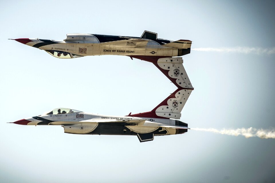 Mirror opposing solos military